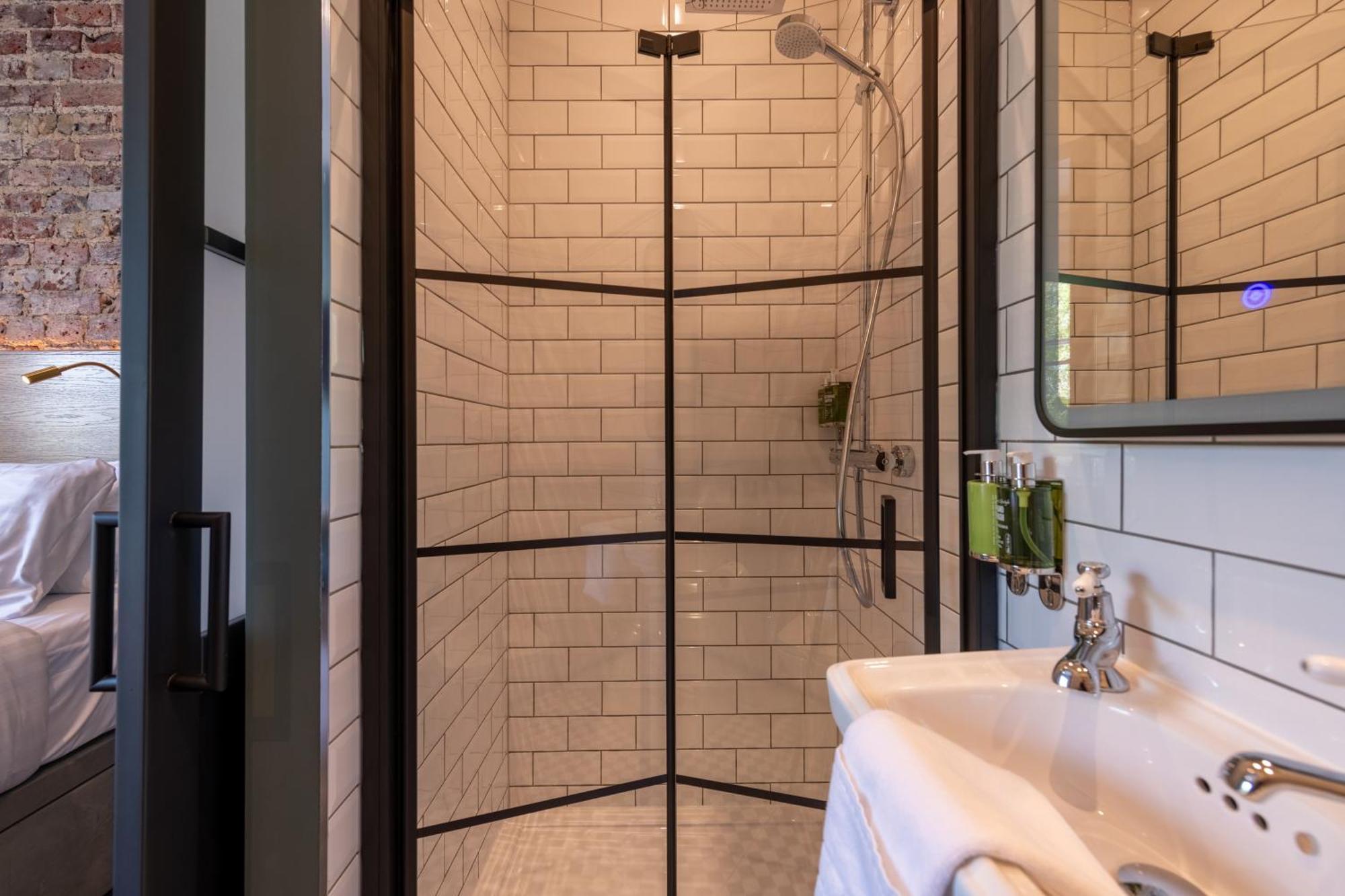 The Crown Pub & Guesthouse London Bagian luar foto